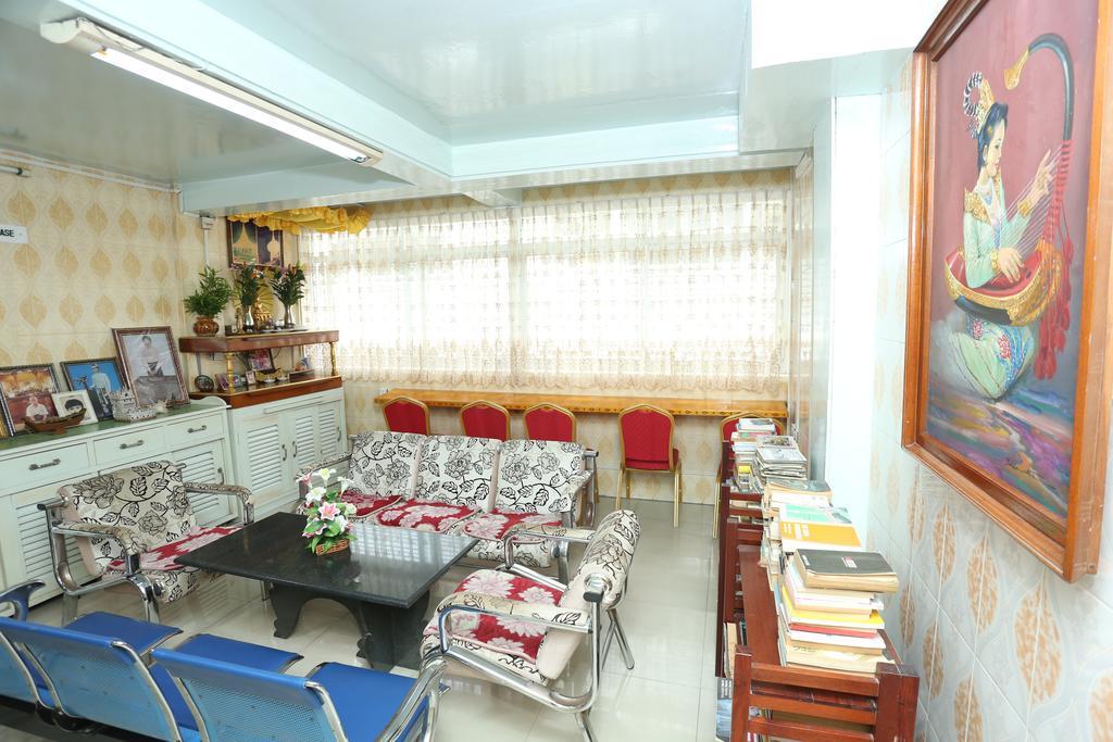 Beautyland Hotel II Янгон Экстерьер фото
