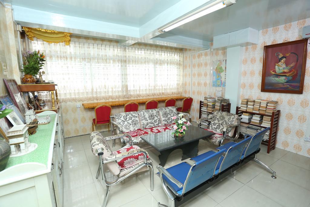 Beautyland Hotel II Янгон Экстерьер фото