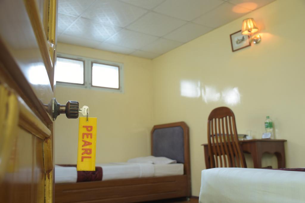 Beautyland Hotel II Янгон Экстерьер фото